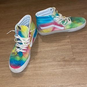 Tie-dye Vans Old Skool Hi Tops (DIY)